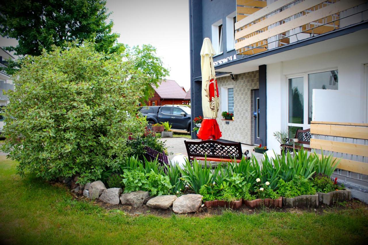 Owr Piramida 2 Hotel Darlowko Exterior photo